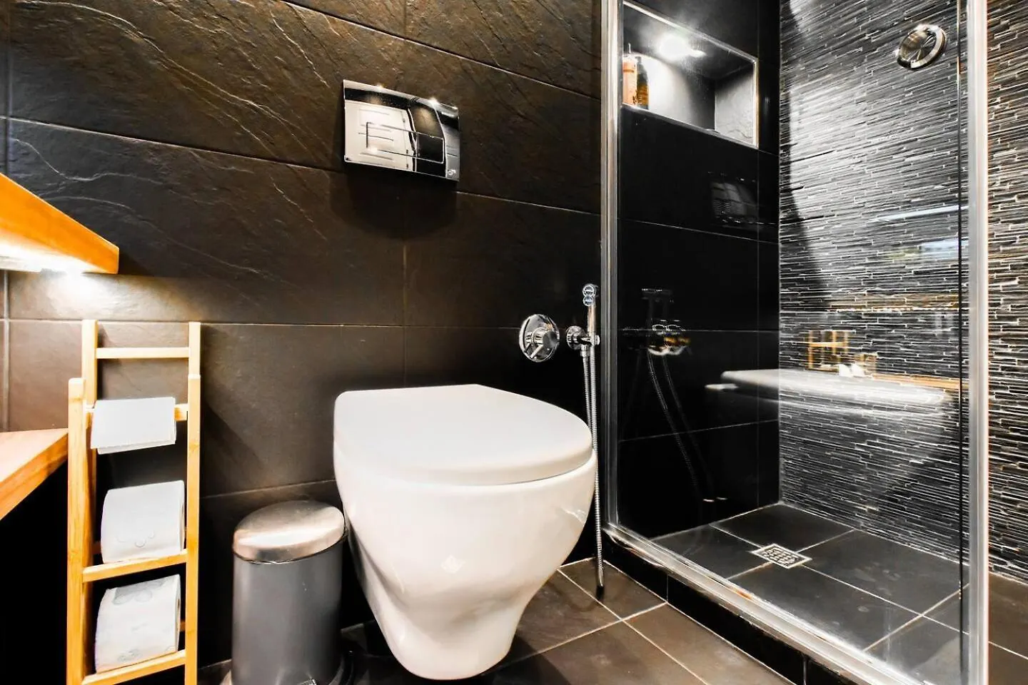 Apartment Top 10 3Br2Bh Jacuzzi Free Parking Sofia Bulgaria